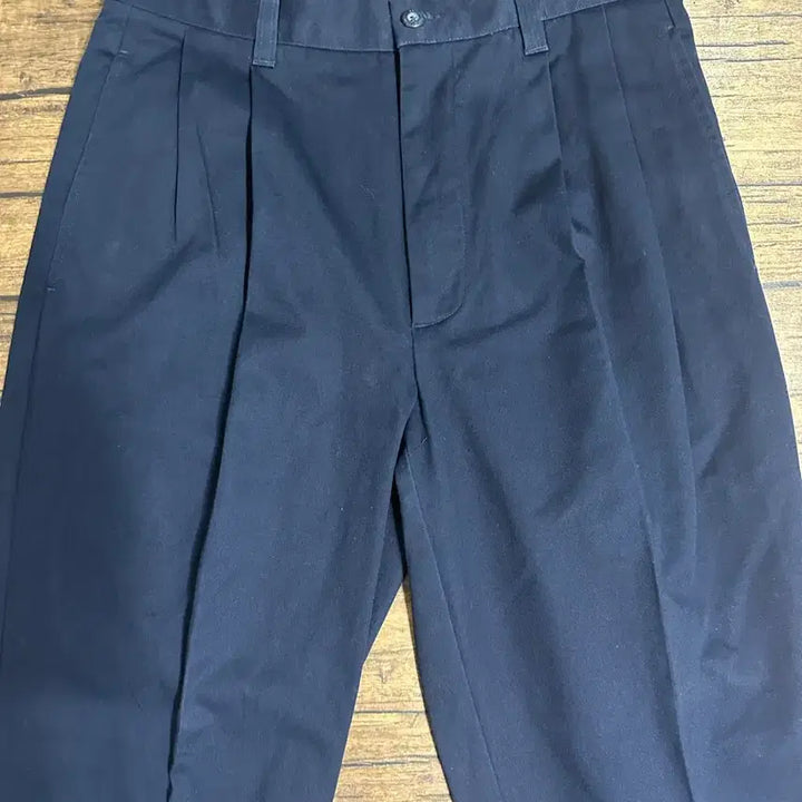 [BUNJANG] Dockers Retro Wide Fit Chino Pants Navy / 도커스 Dockers 레트로 와이드핏 치노 네이비 면바지 30사이즈