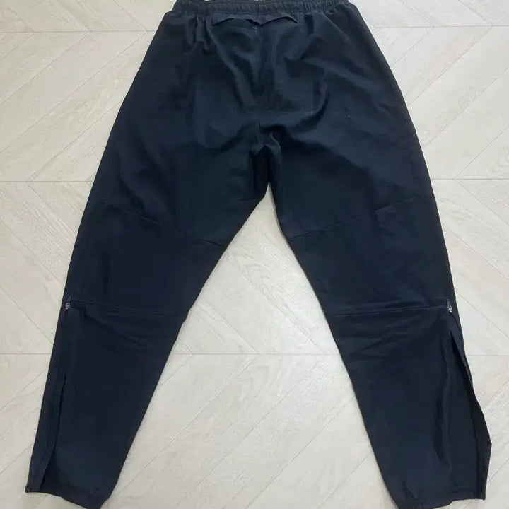 [BUNJANG] Nike Dri-FIT Challenger Woven Pants Black (M) / 나이키 드라이핏 챌린저 우븐 팬츠 블랙 (m)