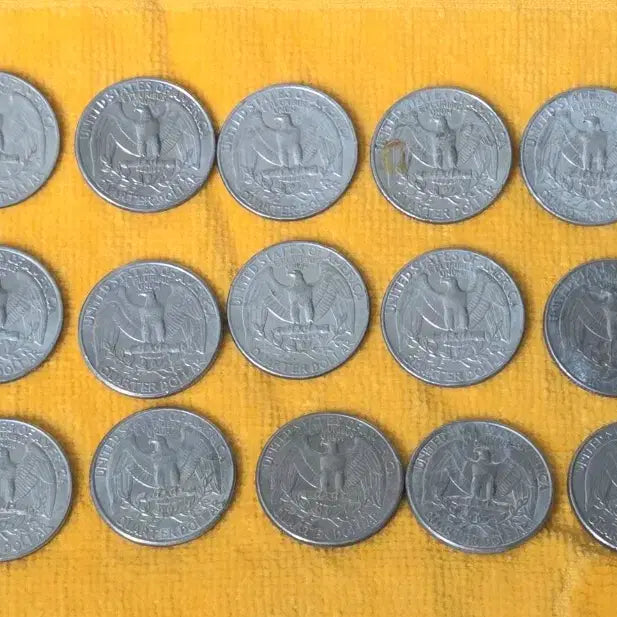 [BUNJANG] United States Quarter Coin Collection (1967-1998) / 미국 쿼터 동전 모음 (1967-1998)