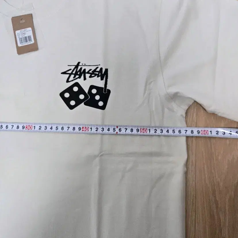 [BUNJANG] Stussy Dice Short Sleeve T-Shirt Cream L / 스투시 다이스 반팔 티셔츠 크림색 L 새상품