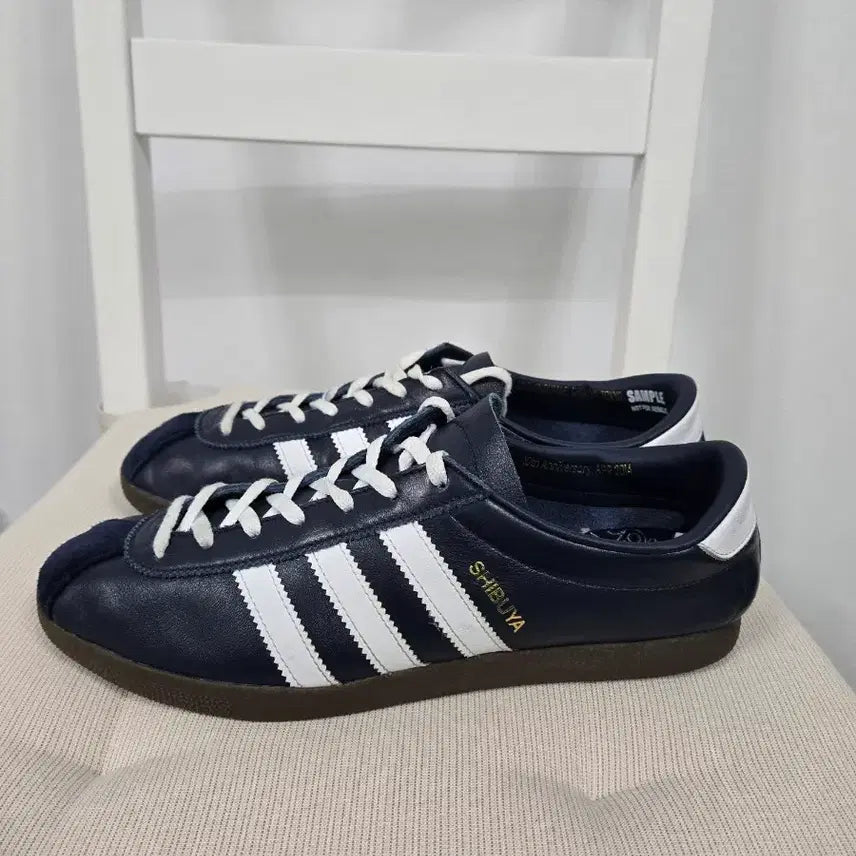 [BUNJANG] Adidas Shibuya 10th Anniversary Navy 270 / 아디다스 시부야 네이비 10주년 270 사이즈