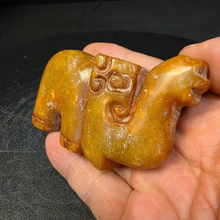 [BUNJANG] Hongsan Culture Period Elephant Jade Sculpture / 홍산문화옥 코끼리옥