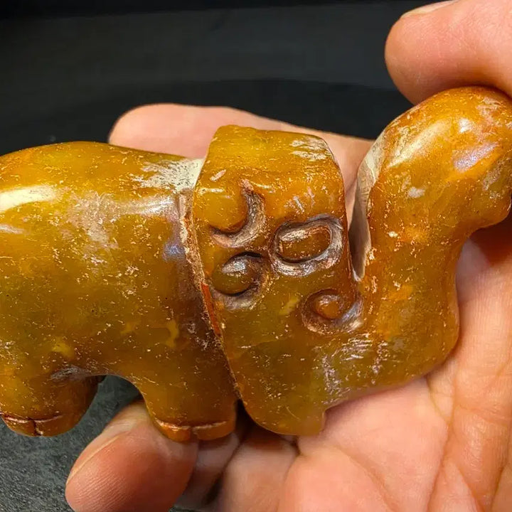 [BUNJANG] Hongsan Culture Period Elephant Jade Sculpture / 홍산문화옥 코끼리옥