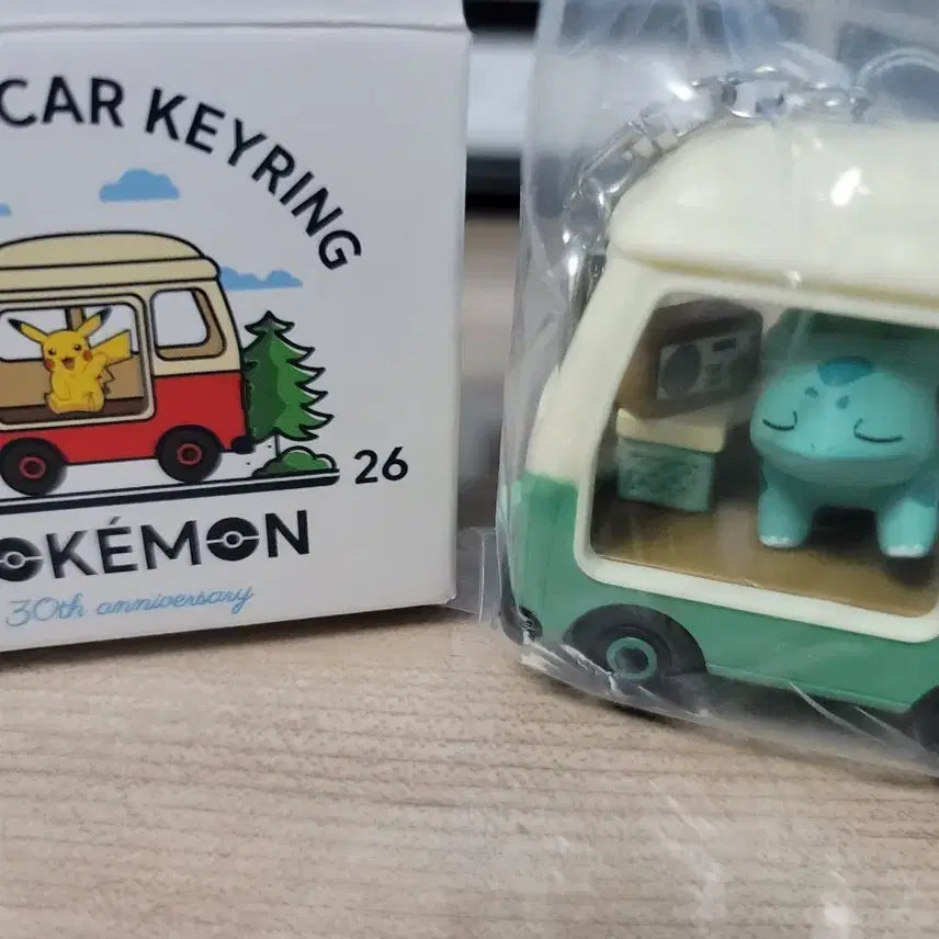 [BUNJANG] Lotteria Pokémon Camping Car Keychain Bulbasaur Pikachu 30th Anniversary / 롯데리아 포켓몬 캠핑카 키링 이상해씨 피카츄 30주년