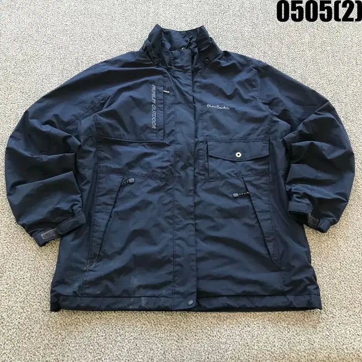 [BUNJANG] Pierre Cardin Navy Windbreaker Jacket (Size 95) / 피에르가르뎅 네이비 바람막이 자켓 95
