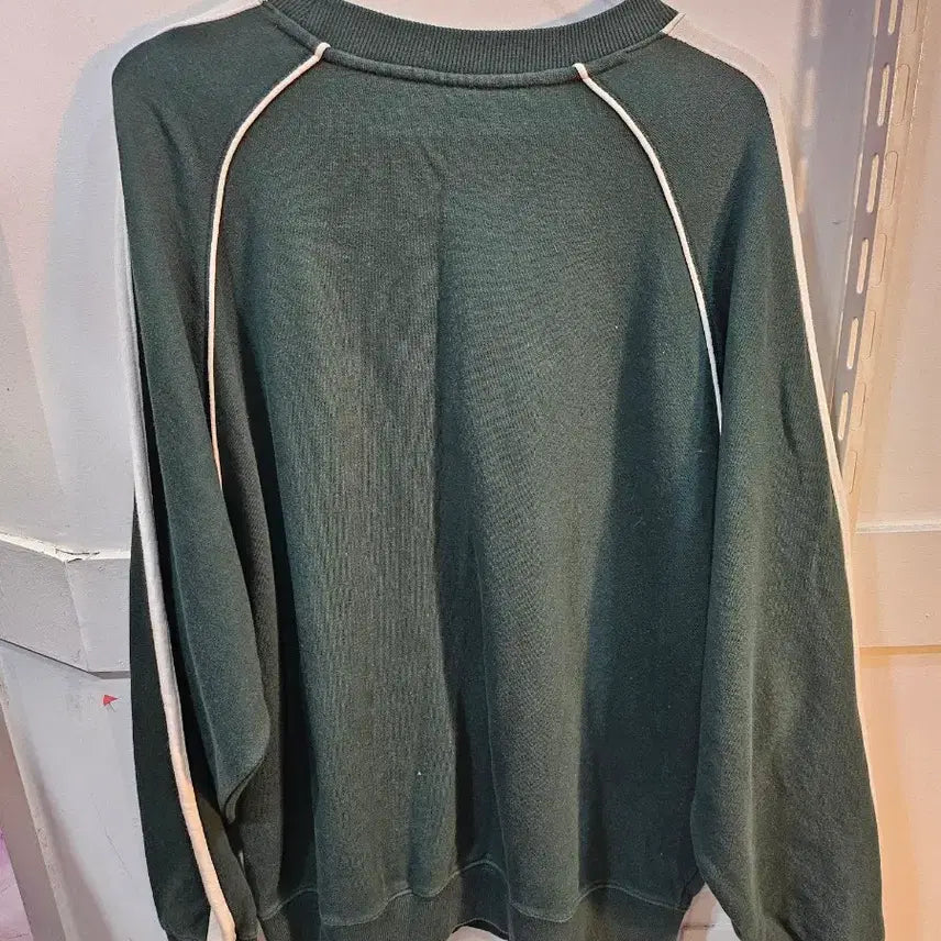 [BUNJANG] OIOI Green Sweatshirt / <만원빈티지>OIOI 오아이오아이 그린색 맨투맨 티셔츠