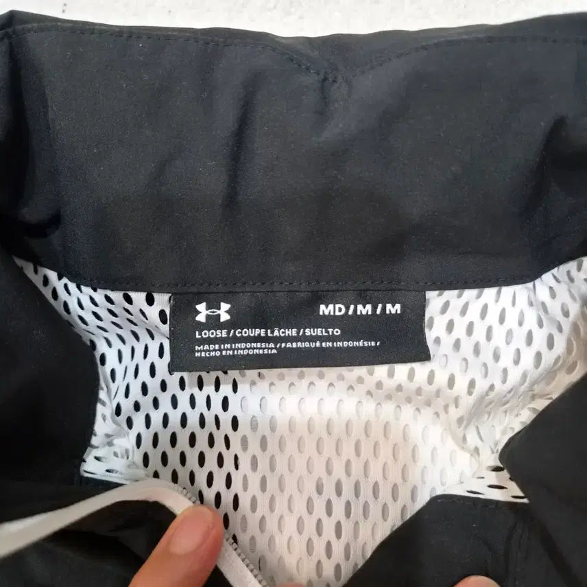 [BUNJANG] Under Armour Windbreaker Jacket Medium / 언더아머  바람막이M