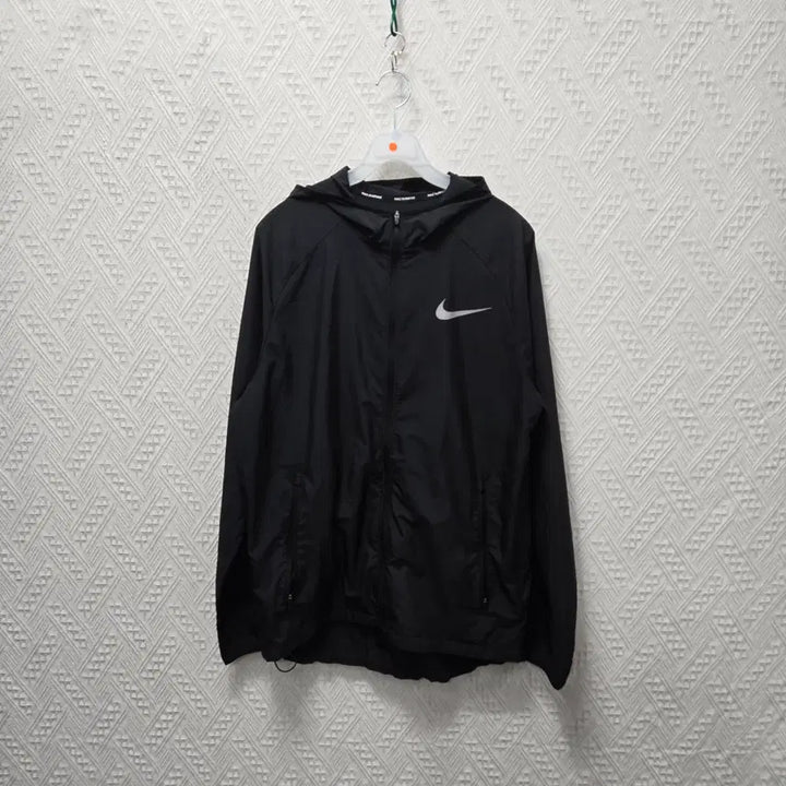 [BUNJANG] Nike Essential Hoodie Windbreaker Jacket M / 차35 나이키 에센셜 후디 바람막 자켓 M