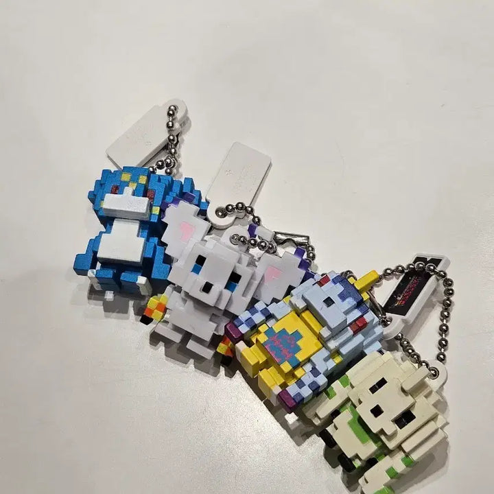 [BUNJANG] Digimon Adventure Pixel Design Keychain / 디지몬 어드벤처 키링