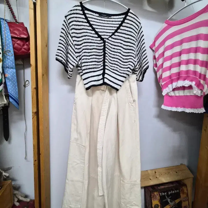 [BUNJANG] w.standard Raglan Short Cardigan &amp; Zara Wide Cargo Pants / w.standard 나그랑 숏가디건. 자라 와이드 카고팬츠