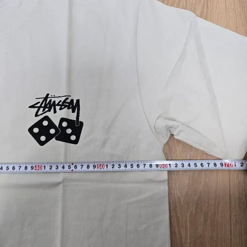 [BUNJANG] Stussy Dice Short Sleeve T-Shirt Cream XL / 스투시 다이스 반팔 티셔츠 크림색 XL 새상품