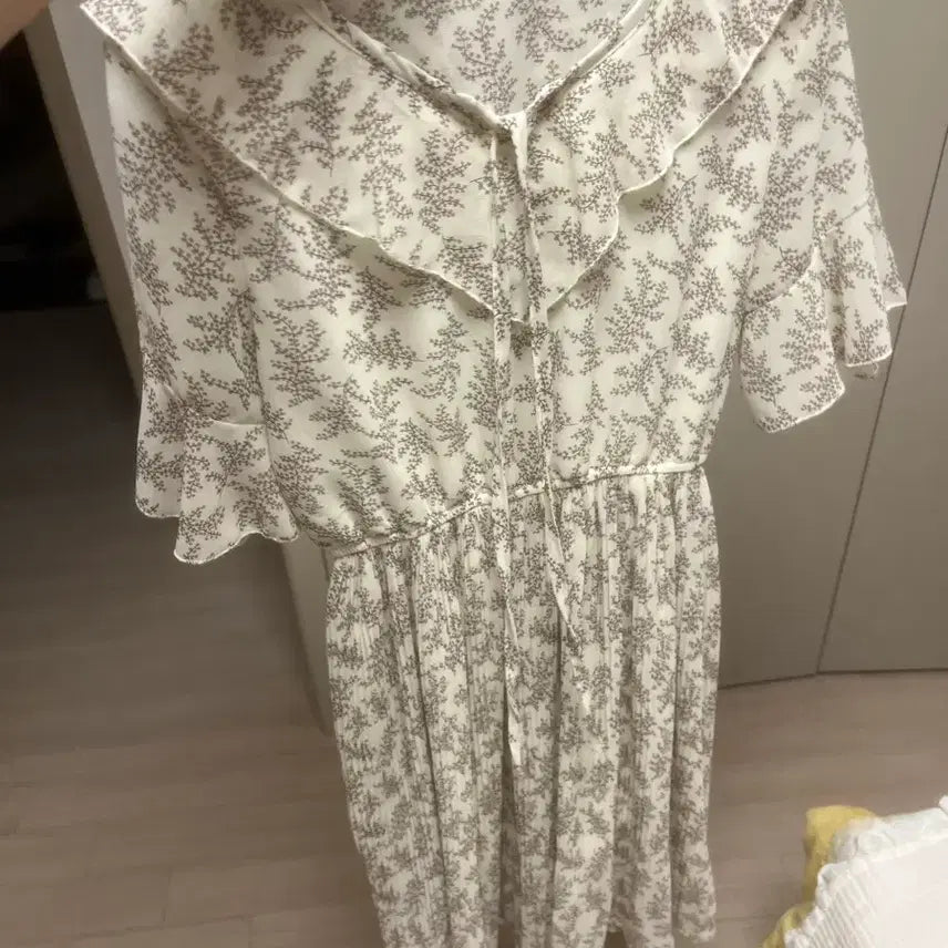 [BUNJANG] Patterned Mini Dress with Frill Detail / 여름 원피스