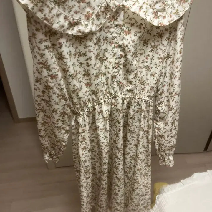 [BUNJANG] Flowery Midi Dress / 원피스