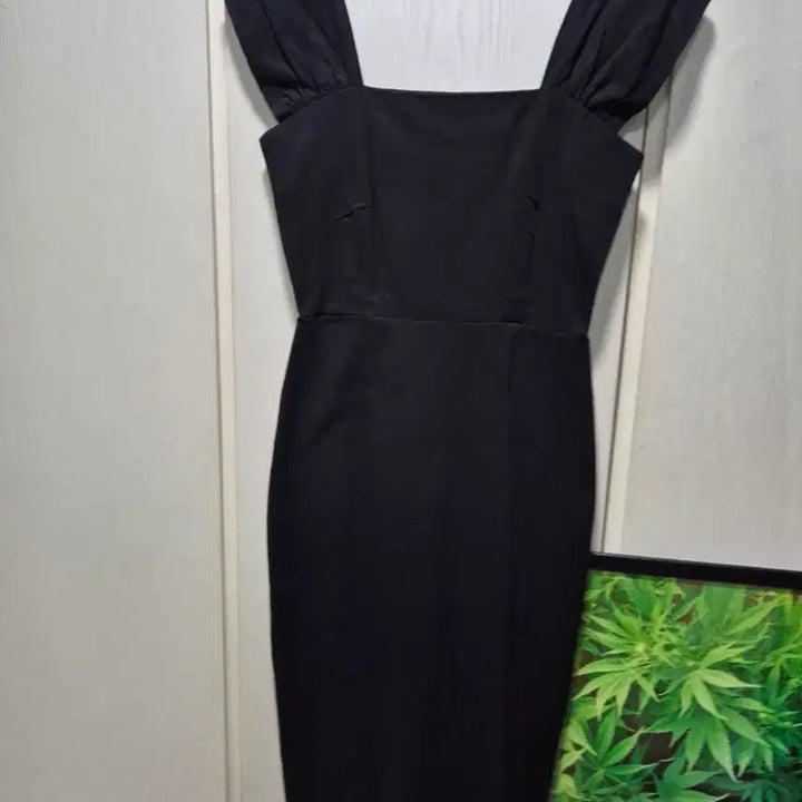 [BUNJANG] Black Square Neck Sleeveless Linen Dress / (세일)(새상품)블랙 스퀘어넥 슬리브 린넨원피스