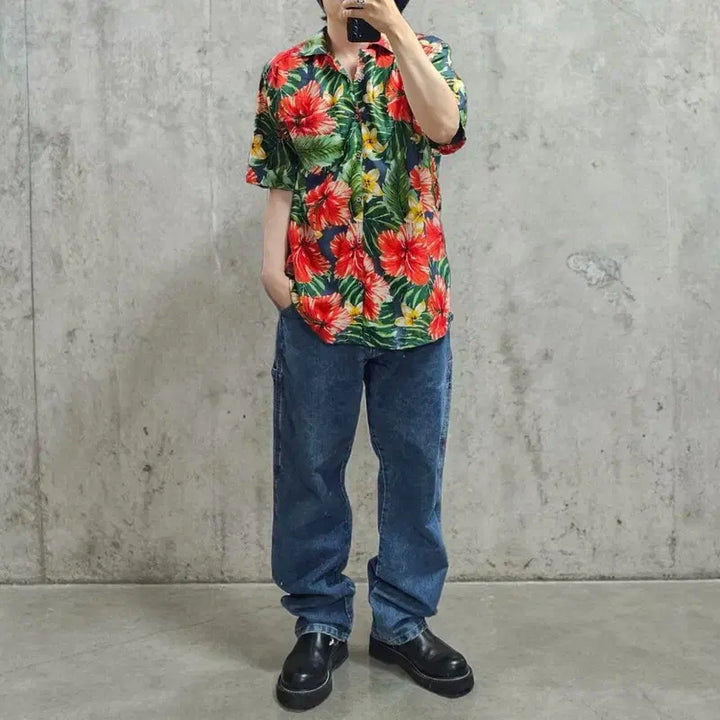 [BUNJANG] Pacific &amp; Co Hawaiian Short Sleeve Shirt Navy Red Leaf Pattern Polyester / PACIFIC 하와이안 셔츠 M0425