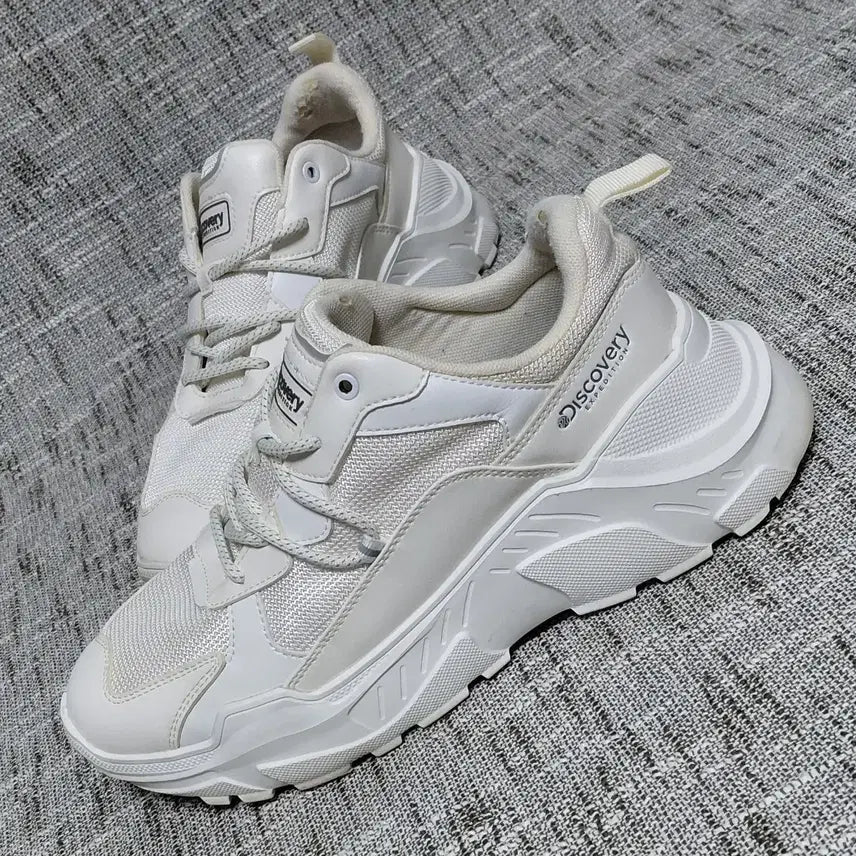 [BUNJANG] Discovery Expedition DX-SHJ1-031 Ugly Shoes White 270mm / 디스커버리 DX-SHJ1-031 화이트 270