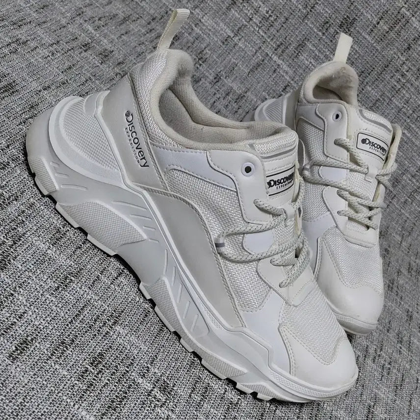 [BUNJANG] Discovery Expedition DX-SHJ1-031 Ugly Shoes White 270mm / 디스커버리 DX-SHJ1-031 화이트 270