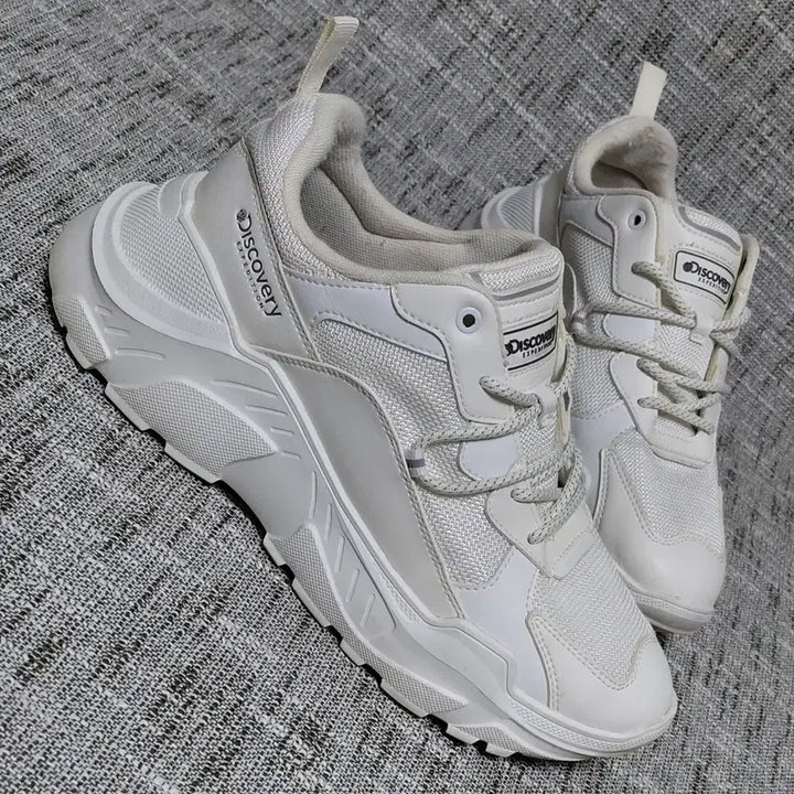 [BUNJANG] Discovery Expedition DX-SHJ1-031 Ugly Shoes White 270mm / 디스커버리 DX-SHJ1-031 화이트 270