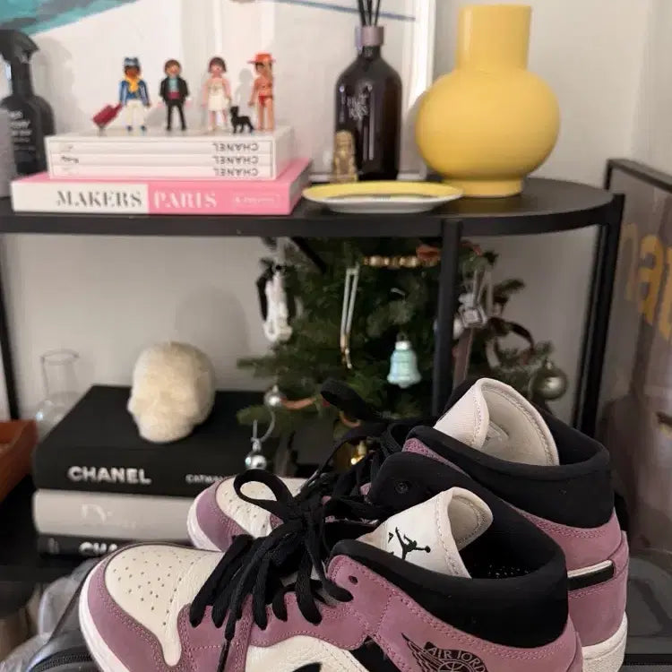 [BUNJANG] Nike Air Jordan 1 Mid SE Light Mulberry Women&