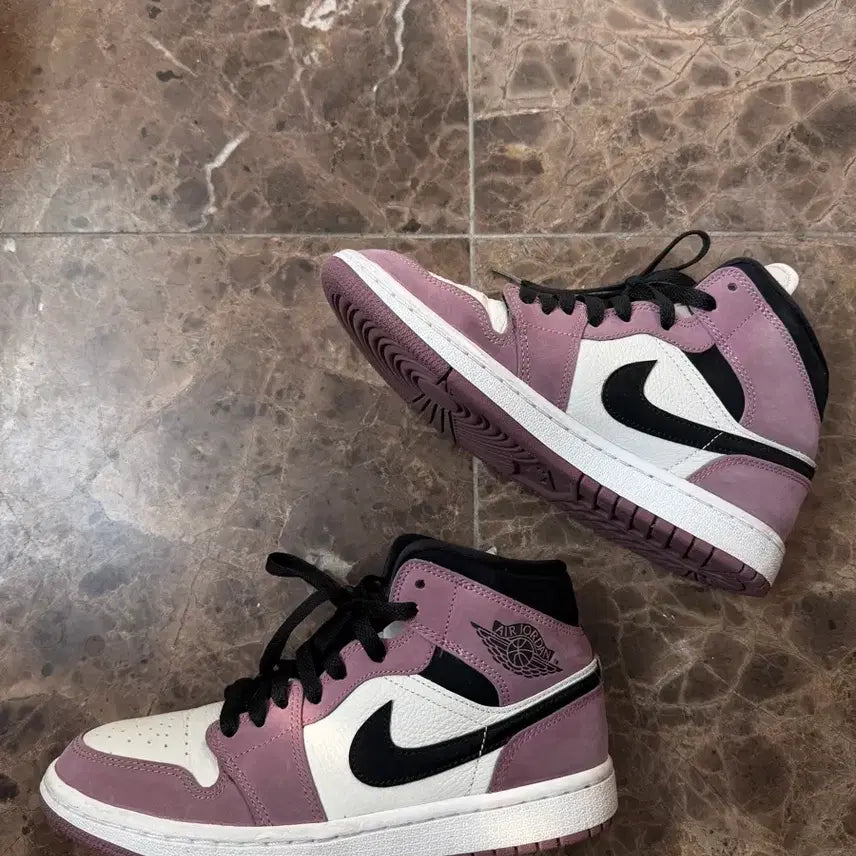 [BUNJANG] Nike Air Jordan 1 Mid SE Light Mulberry Women&