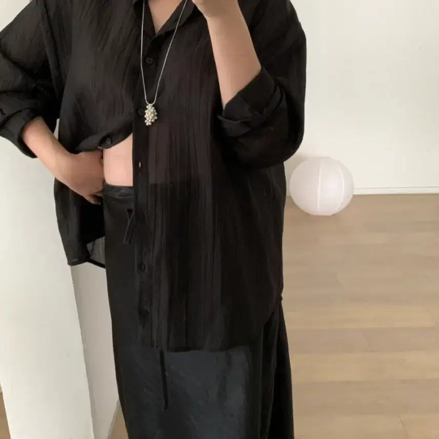[BUNJANG] Merry Coco Satin Long Skirt Black / 메리코코 새틴 롱스커트 블랙 새상품