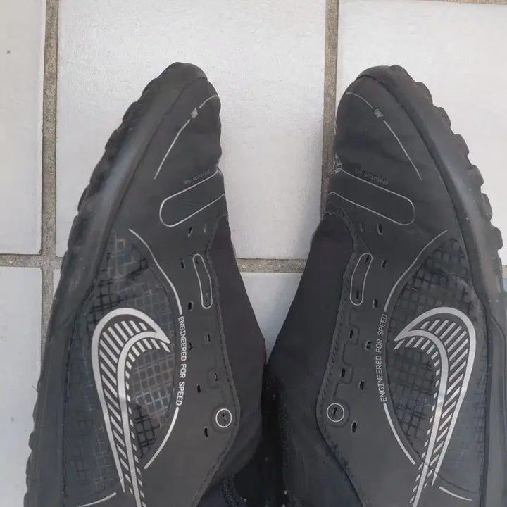 [BUNJANG] Nike Futsal Shoes / 나이키 풋살화