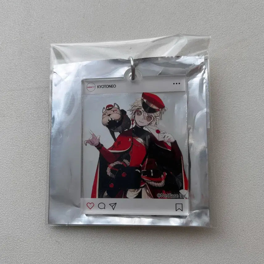 [BUNJANG] Identity V Postal Worker Tokyo Neo Acrylic Keyring / 제5인격 우편배달부 도쿄네오 아크릴 키링