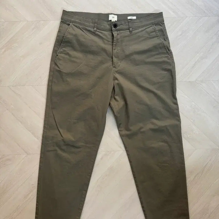 [BUNJANG] H&amp;M Chino Slacks Size 36 / 치노슬랙스 36 H&amp;M 에디션1