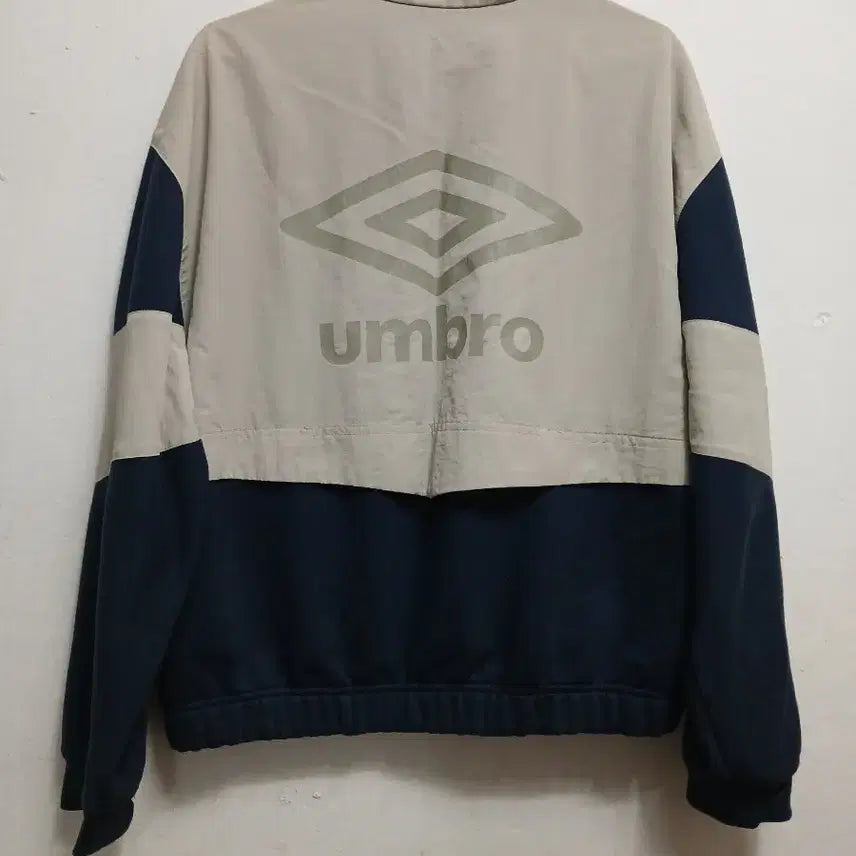 [BUNJANG] Umbro Unisex Windbreaker Jacket Size S / 엄브로 여성 남성공용 바람막이 자켓 점퍼 사이즈 S(90)