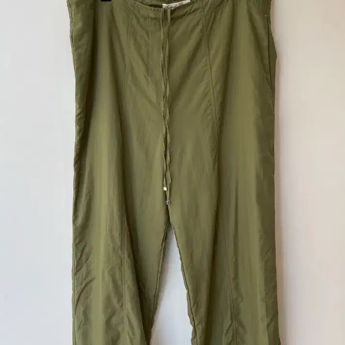 [BUNJANG] So Ding Key Bread Green Wide Pants Nylon 100% / 쏘딩키브레드 그린 와이드 팬츠