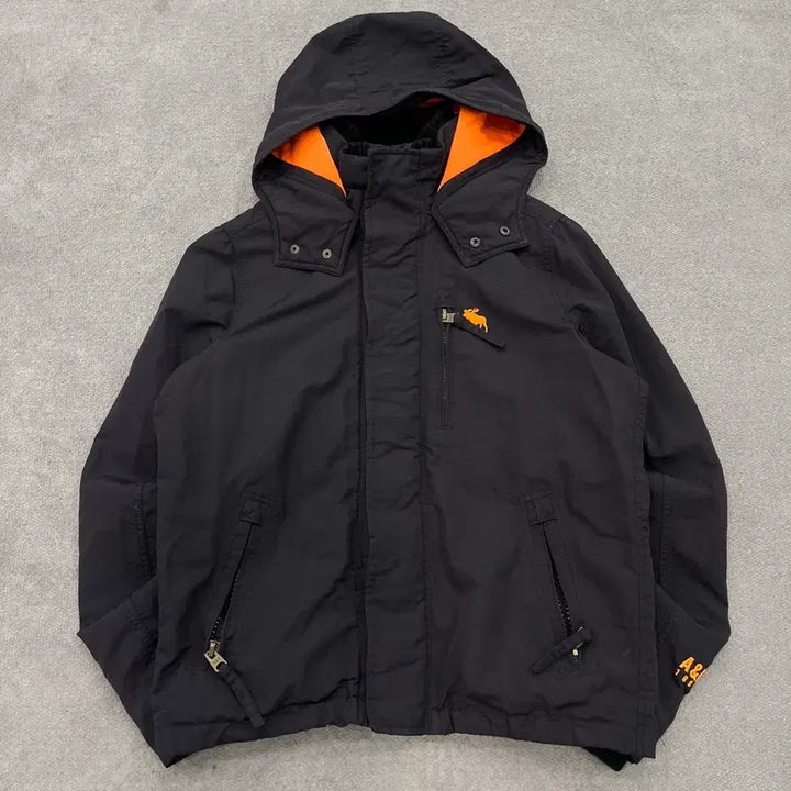 [BUNJANG] Abercrombie &amp; Fitch Hooded Windbreaker Jacket / L 아베크롬비 후드 바람막이 자켓