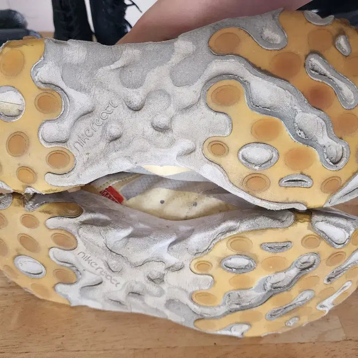 [BUNJANG] Nike React Element Sneakers / 265 나이키 리액트 엘리먼트 운동화 스니커즈