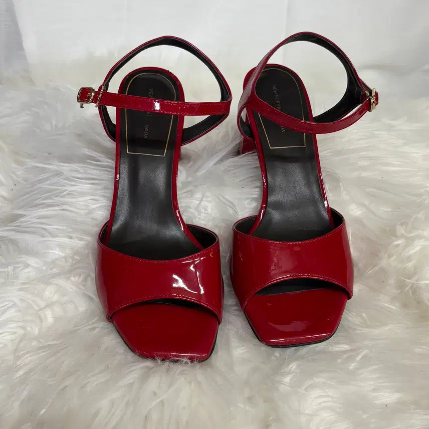 [BUNJANG] SODA New Normal Red Patent Ankle Strap Sandals / 뉴 노멀 바이 소다 레드 페이턴트 앵클 스트랩 샌들