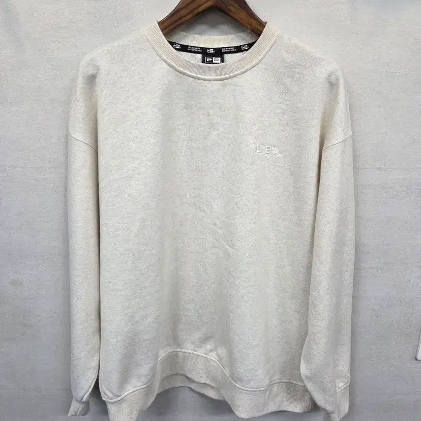 [BUNJANG] New Era Essential Oatmeal Sweatshirt XL / 뉴에라 에센셜 오트밀 맨투맨 xl