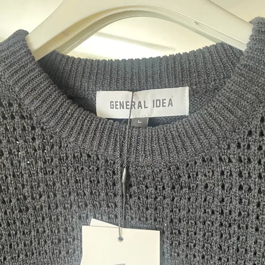 [BUNJANG] General Idea Cropped Short Sleeve Knit (Black, Size L) / [새제품] 제너럴아이디어 크롭 반팔 니트