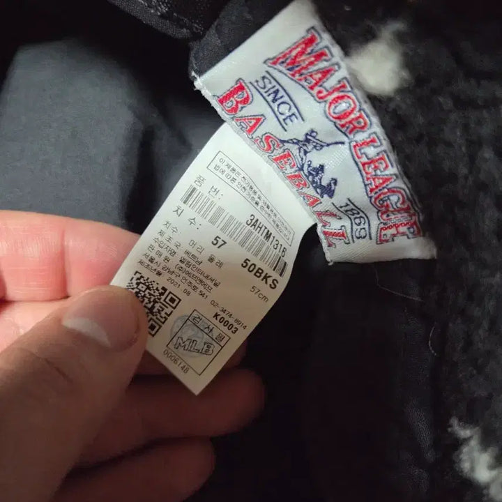 [BUNJANG] New Era NY Fleece Bucket Hat (Size 57) / 뉴에라 NY 뽀글이 벙거지 모자 (사이즈 57)