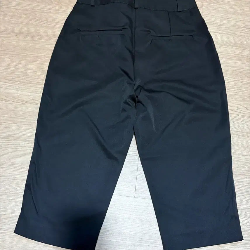 [BUNJANG] 7-Minute Capri Pants / 새상품) 7부 카프리팬츠 M