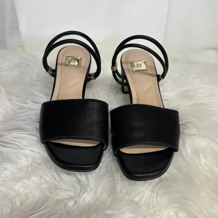 [BUNJANG] Gose Black Two-Way Strap Sandals (23cm, 5cm Heel) / 고세 블랙 투웨이 스트랩 샌들