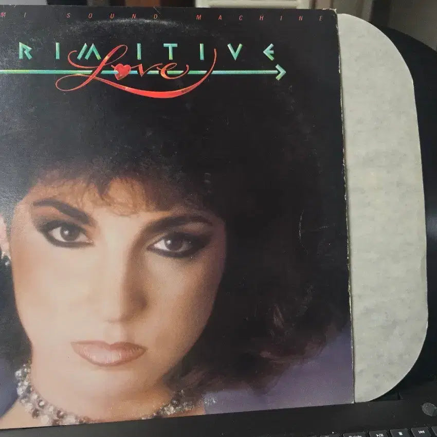 [BUNJANG] Miami Sound Machine Primitive Love LP / Miami Sound Machine_Primitive Love_LP_US