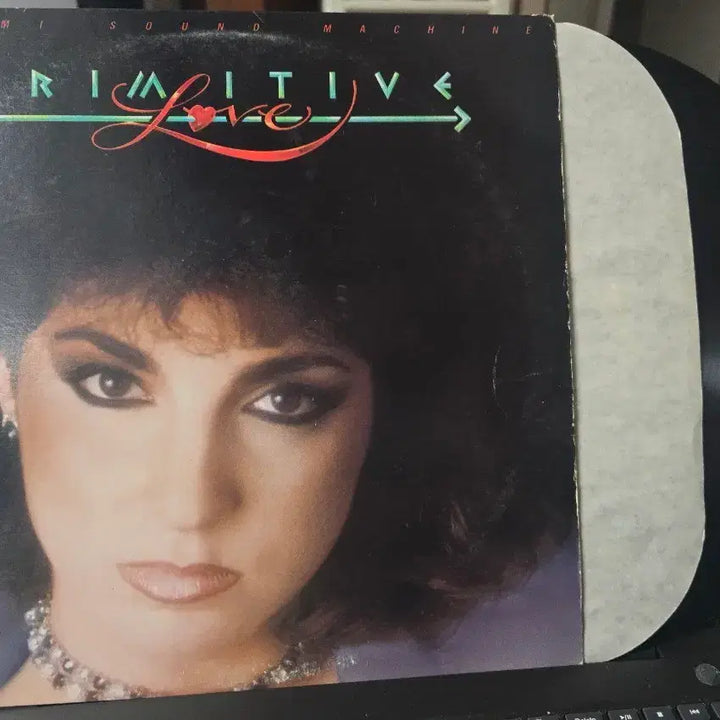 [BUNJANG] Miami Sound Machine Primitive Love LP / Miami Sound Machine_Primitive Love_LP_US