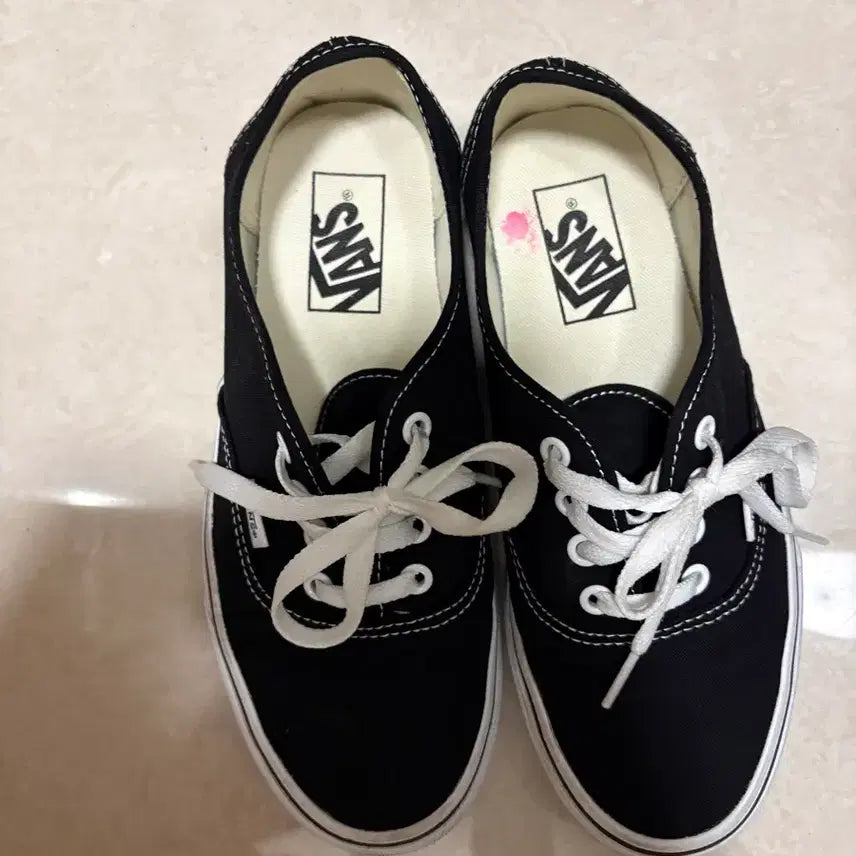 [BUNJANG] Vans Authentic 235 Black / 반스 어센틱 235