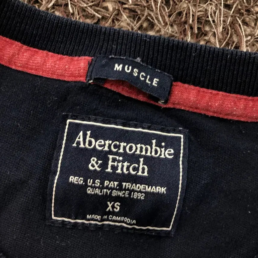 [BUNJANG] Abercrombie &amp; Fitch Short Sleeve T-Shirt XS / XS 아베크롬비 반팔 티셔츠