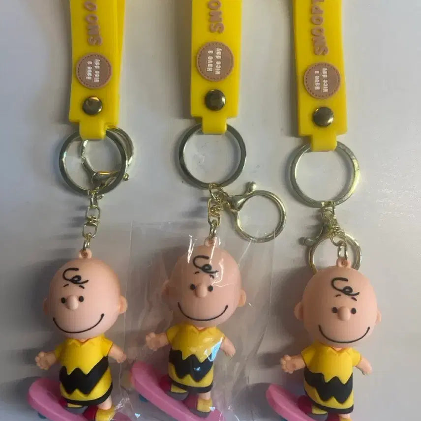 [SOLD OUT] 스누피 찰리 브라운 키링(개당2500)