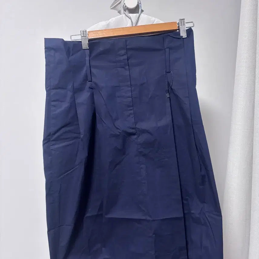 [BUNJANG] COS Midi Skirt Navy Size 40 / 코스 치마 40