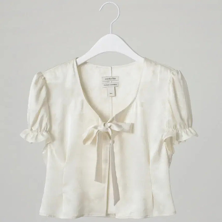 [BUNJANG] Overdue Flair Jacquard Blouse / 오버듀플레어 자카드 블라우스