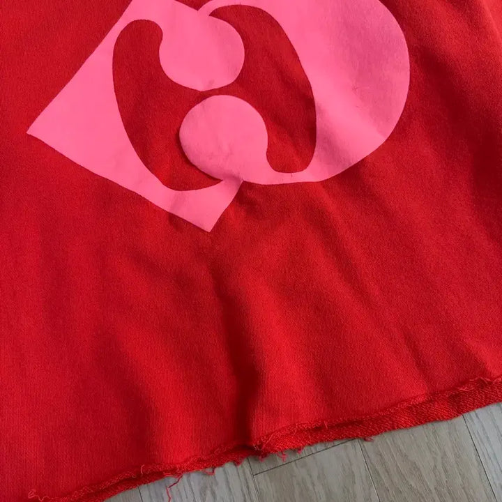 [BUNJANG] Lucky Chouette Graphic Crop T-Shirt / 럭키슈에뜨 그래픽 크롭 티셔츠