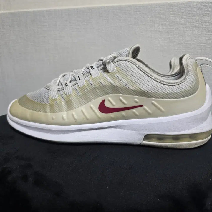 [BUNJANG] Nike Air Max Sneakers Beige/Burgundy / 나이키 에어맥스 운동화 베이지/버건디