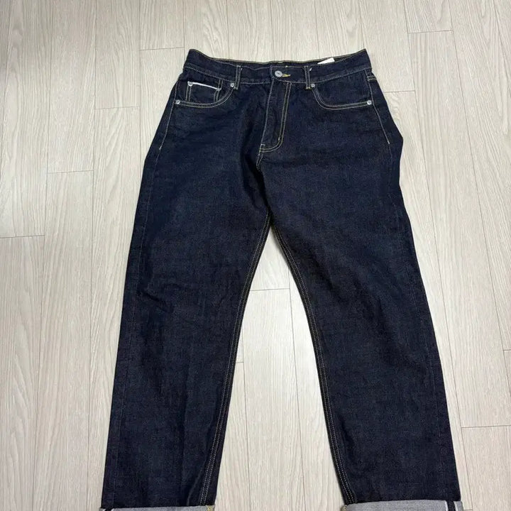 [BUNJANG] Uniform Bridge Selvage Jeans (Size M) / 유니폼브릿지 셀비지 m사이즈
