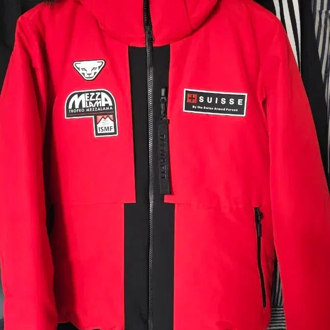 [SOLD OUT] 다이나핏 레드 패딩 점퍼