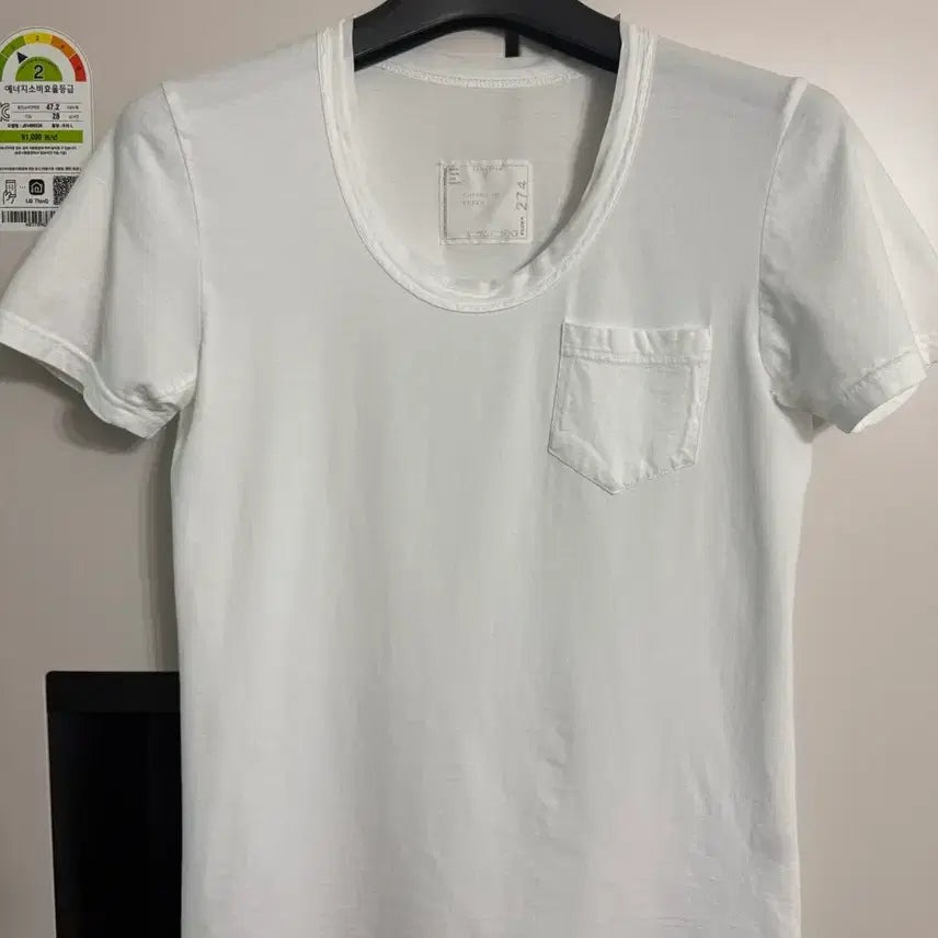 [BUNJANG] Unisex White V-Neck T-Shirt Size S / 유넥 화이트 반팔 티셔츠 s 90-95